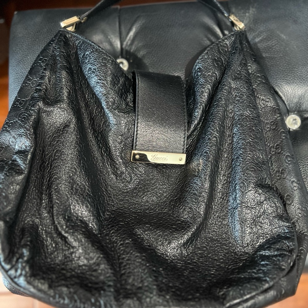 Authentic Gucci hobo bag, worn once